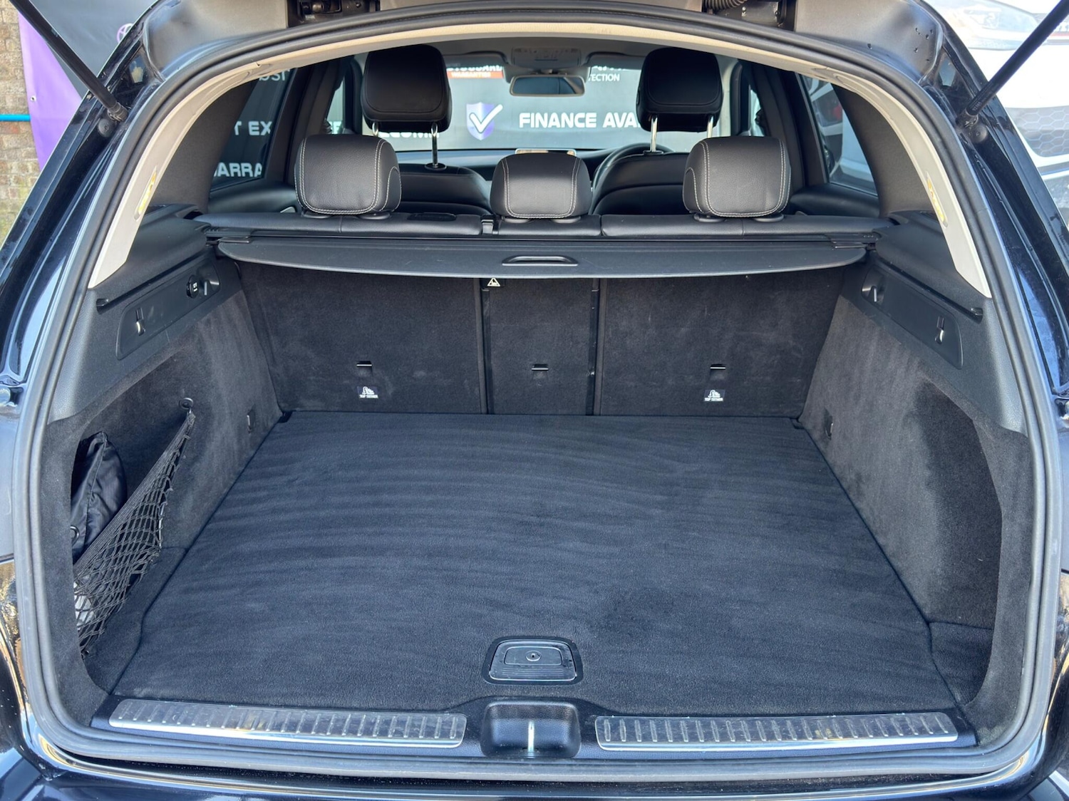 Used Mercedes-Benz GLC 2017 for sale - 77424902: Photo 11