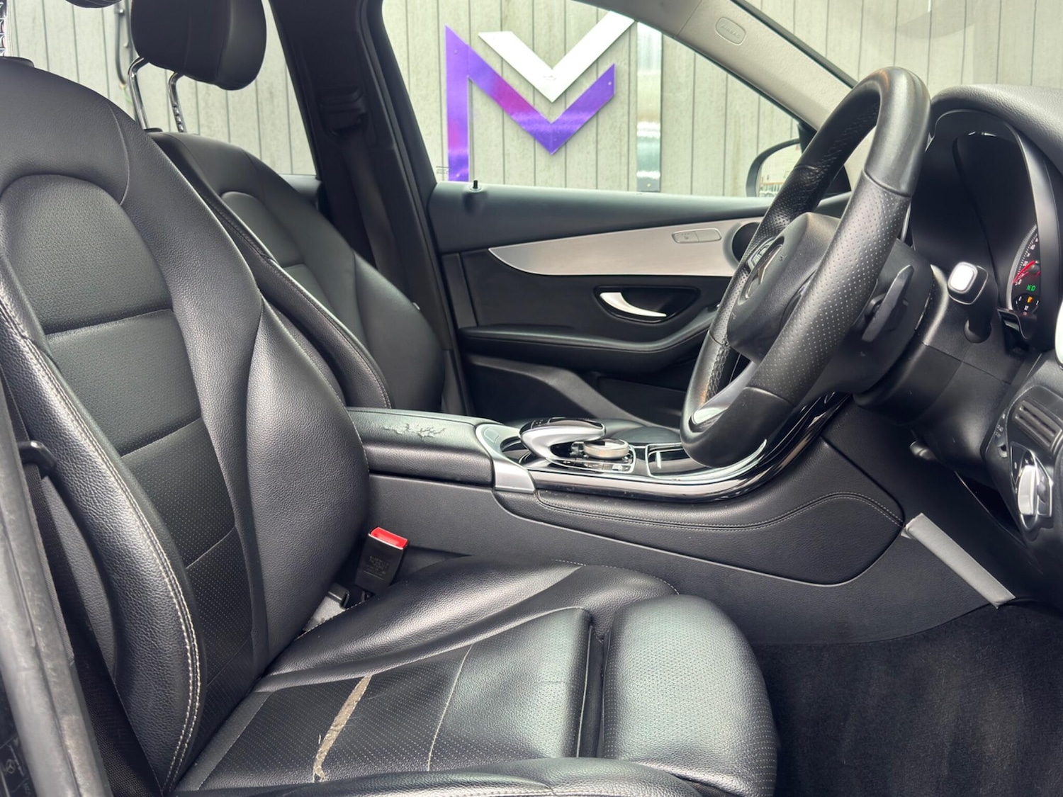 Used Mercedes-Benz GLC 2017 for sale - 77424902: Photo 17