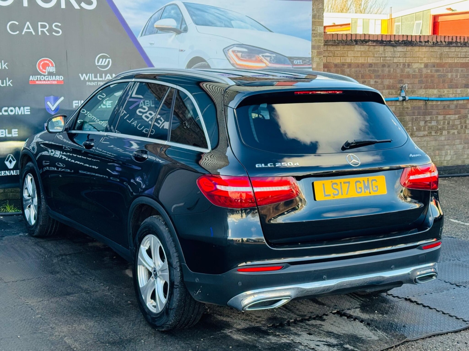 Used Mercedes-Benz GLC 2017 for sale - 77424902: Photo 8