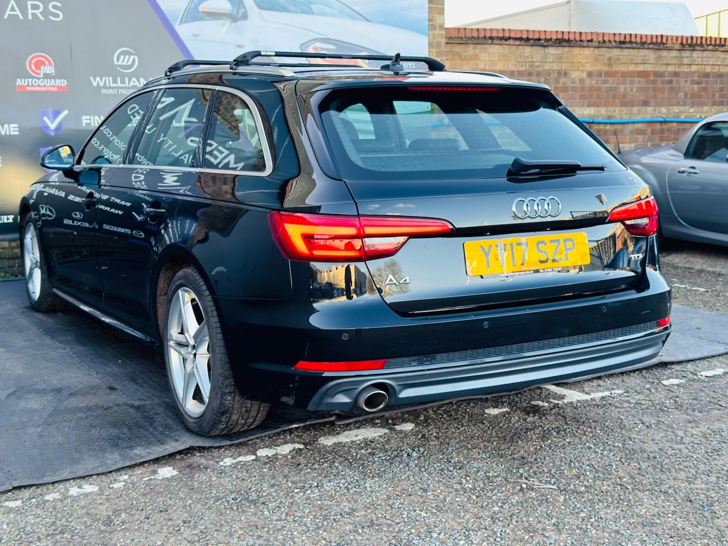 Used Audi A4 2017 for sale - 76936686: Photo 15