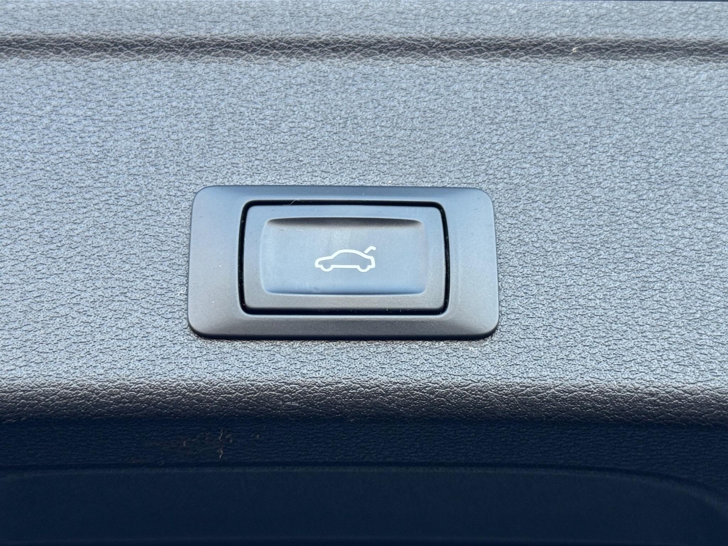 Used Audi A4 2017 for sale - 76936686: Photo 19