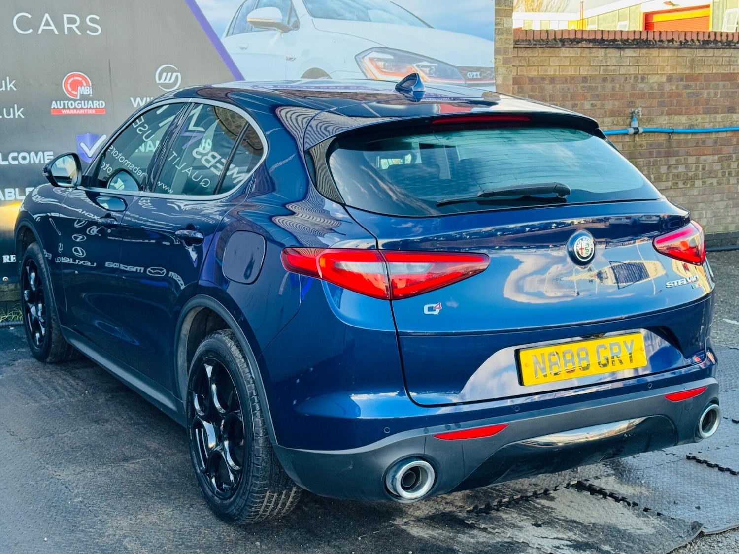 Used Alfa Romeo Stelvio 2018 for sale - 77314799: Photo 15