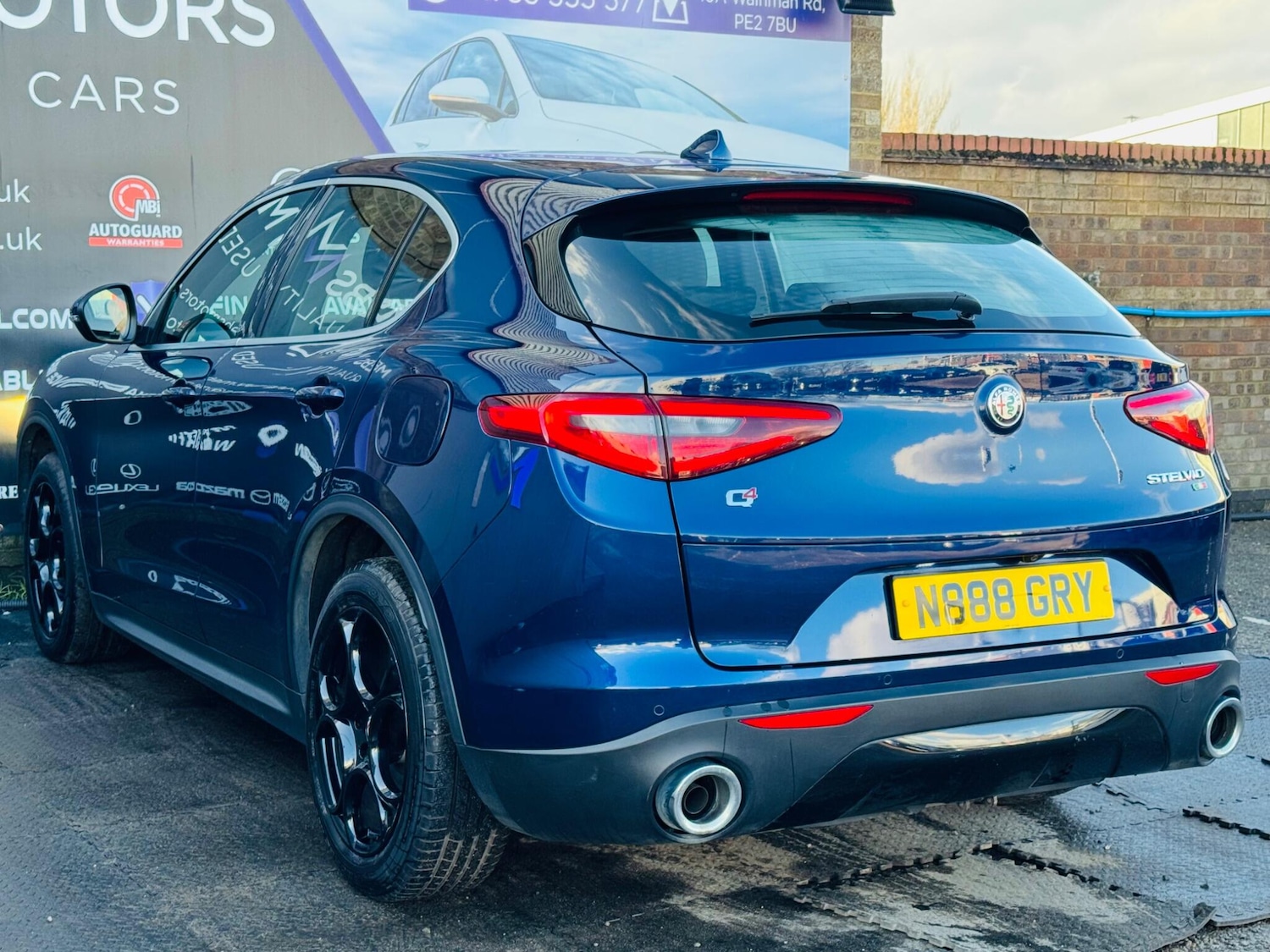 Used Alfa Romeo Stelvio 2018 for sale - 77314799: Photo 16