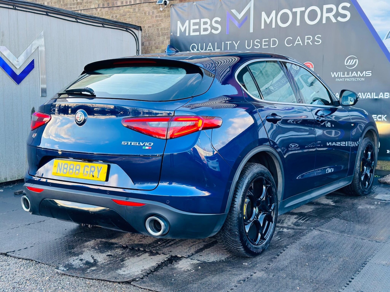 Used Alfa Romeo Stelvio 2018 for sale - 77314799: Photo 21