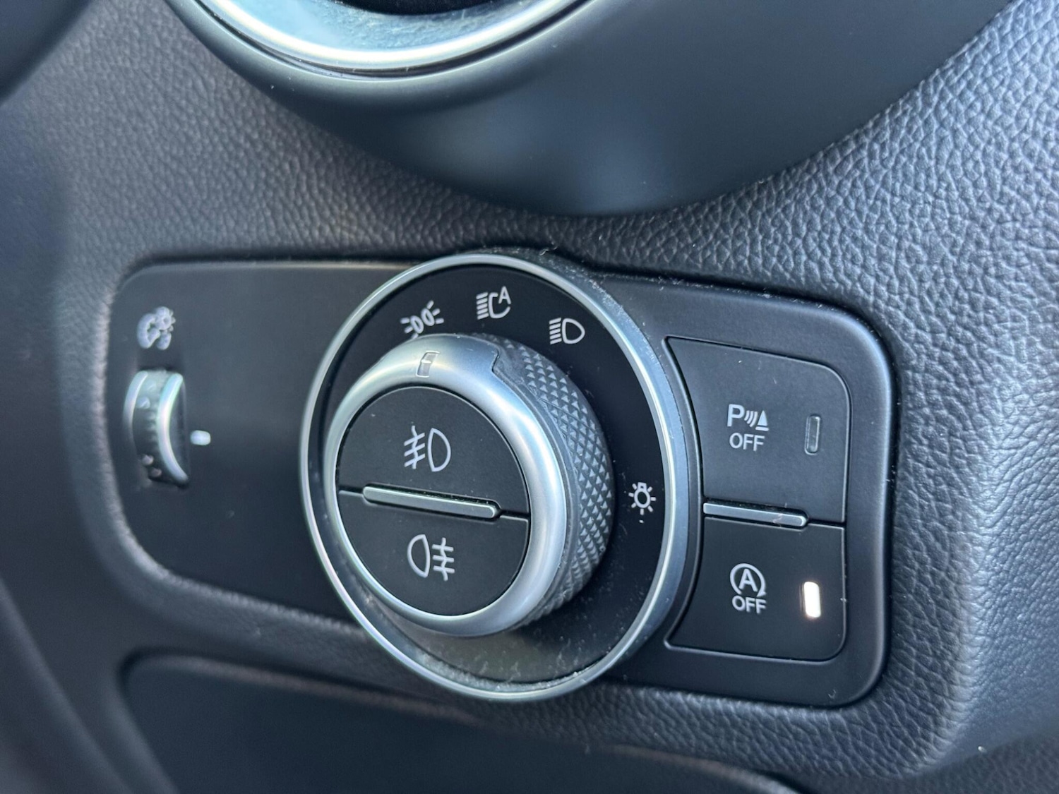 Used Alfa Romeo Stelvio 2018 for sale - 77314799: Photo 29