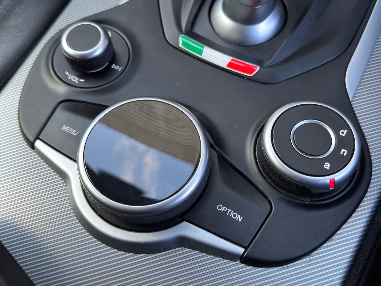 Used Alfa Romeo Stelvio 2018 for sale - 77314799: Photo 49