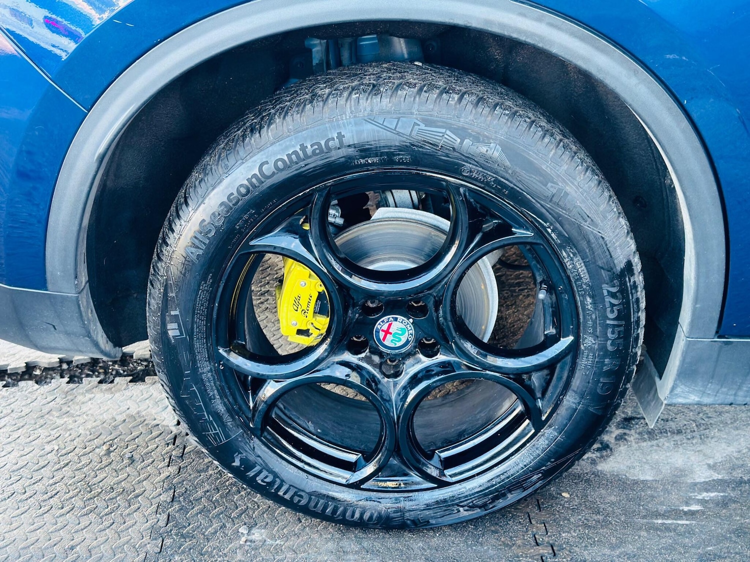 Used Alfa Romeo Stelvio 2018 for sale - 77314799: Photo 8