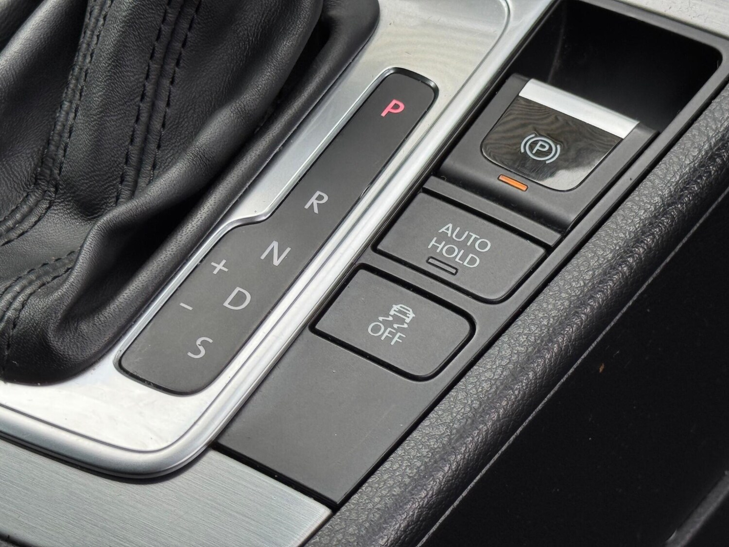 Used Volkswagen CC 2016 for sale - 77524369: Photo 42