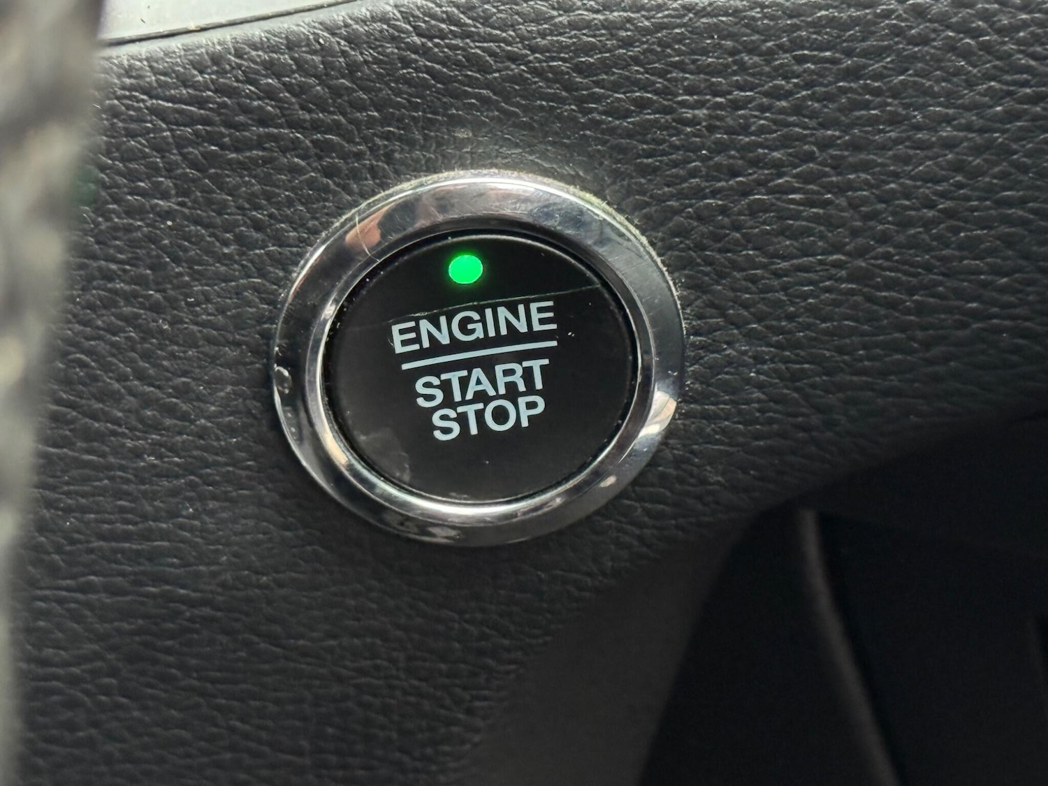 Used Ford S-Max 2017 for sale - 77052461: Photo 27