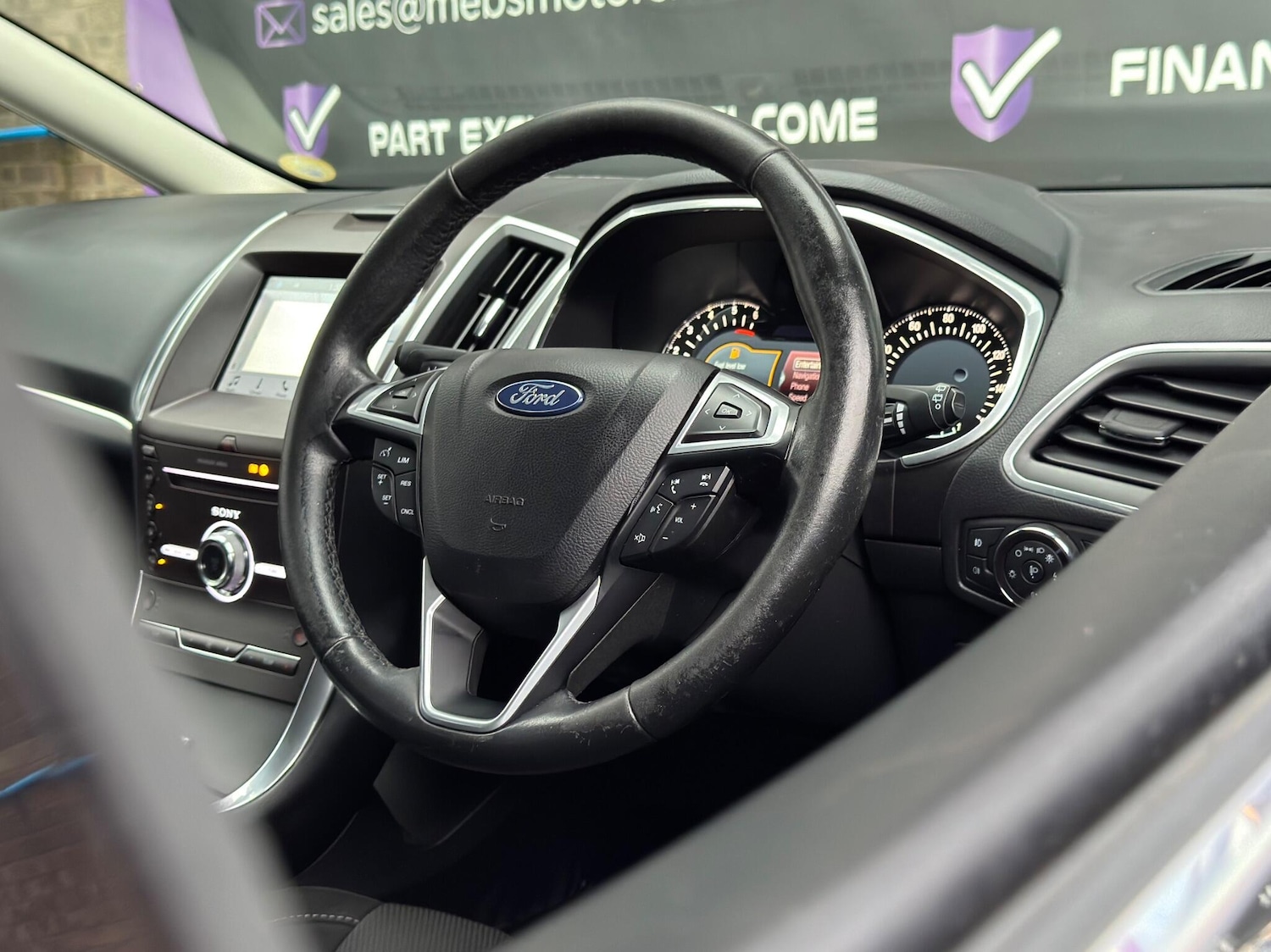 Used Ford S-Max 2017 for sale - 77052461: Photo 9