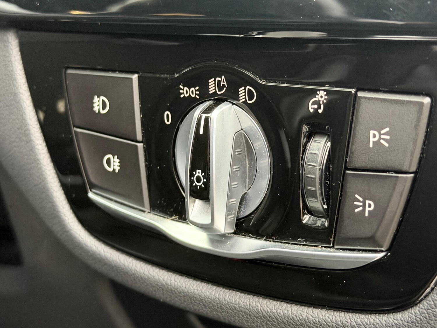 Used BMW 5 Series 2018 for sale - 77977878: Photo 28