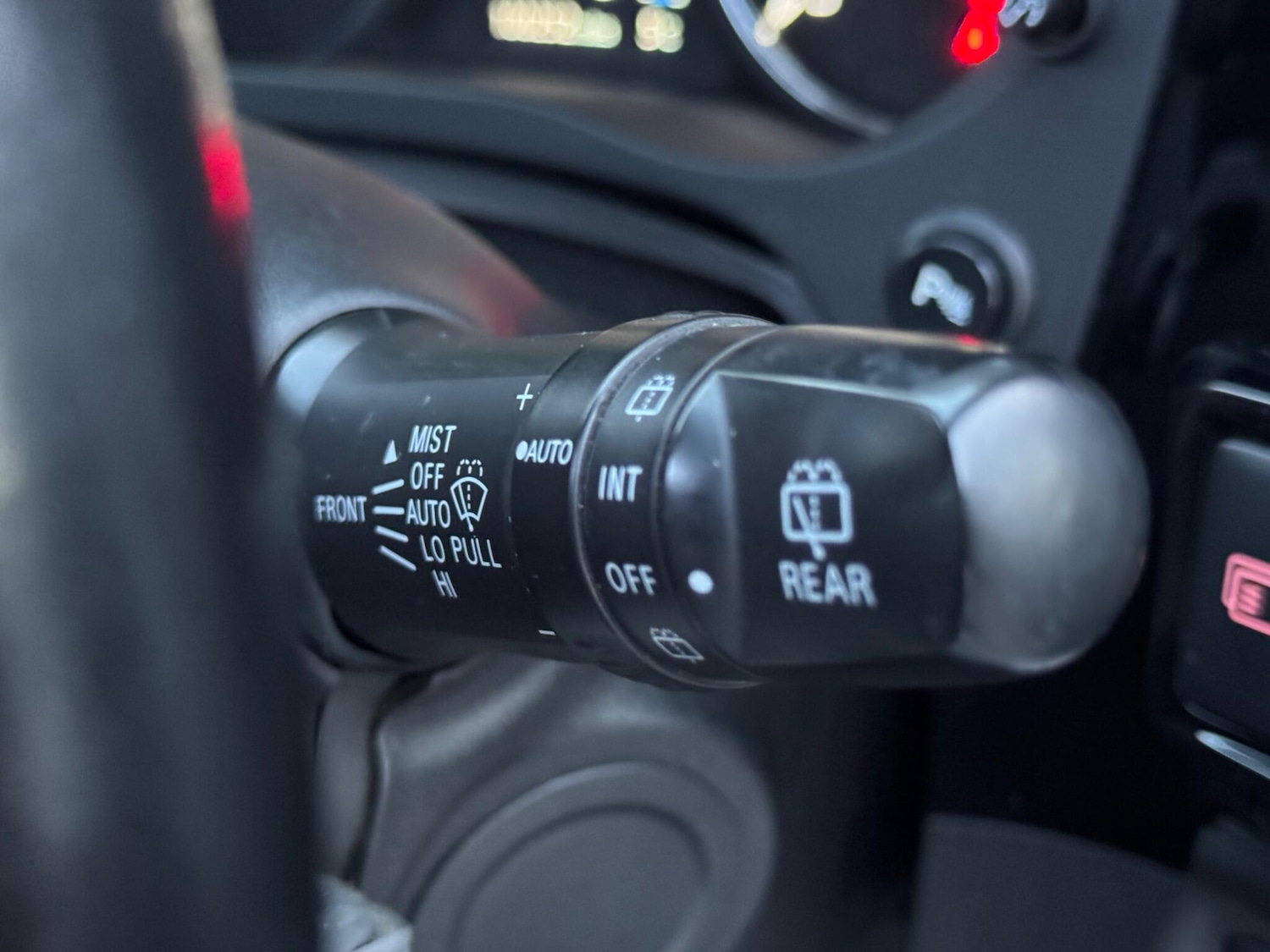 Used Mitsubishi Outlander 2014 for sale - 77120202: Photo 38