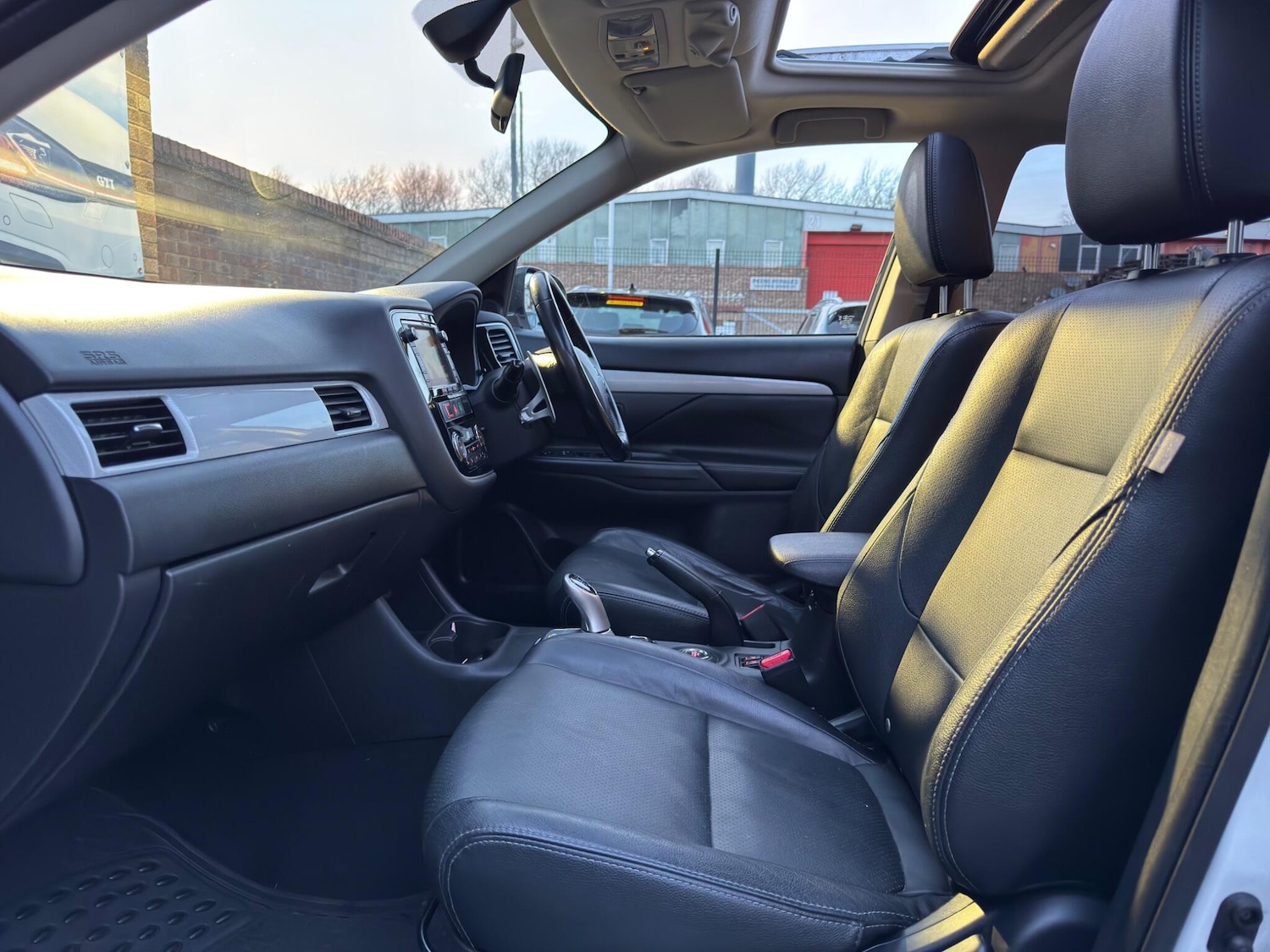 Used Mitsubishi Outlander 2014 for sale - 77120202: Photo 53