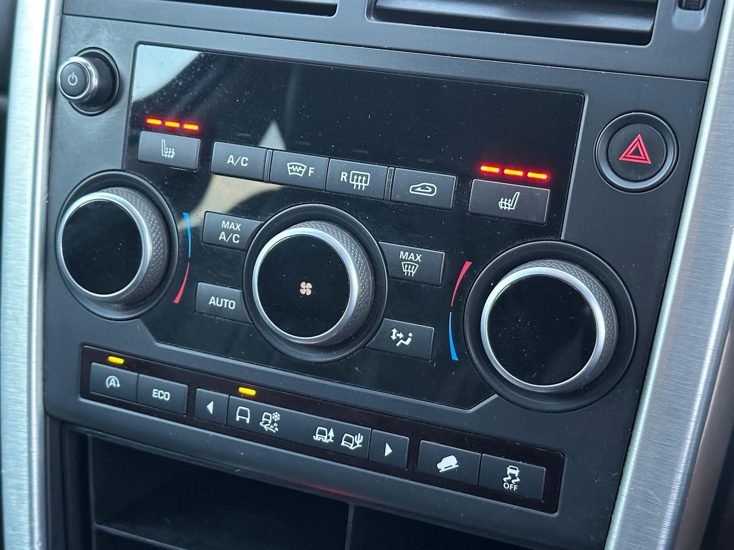 Used Land Rover Discovery Sport 2016 for sale - 76199715: Photo 39