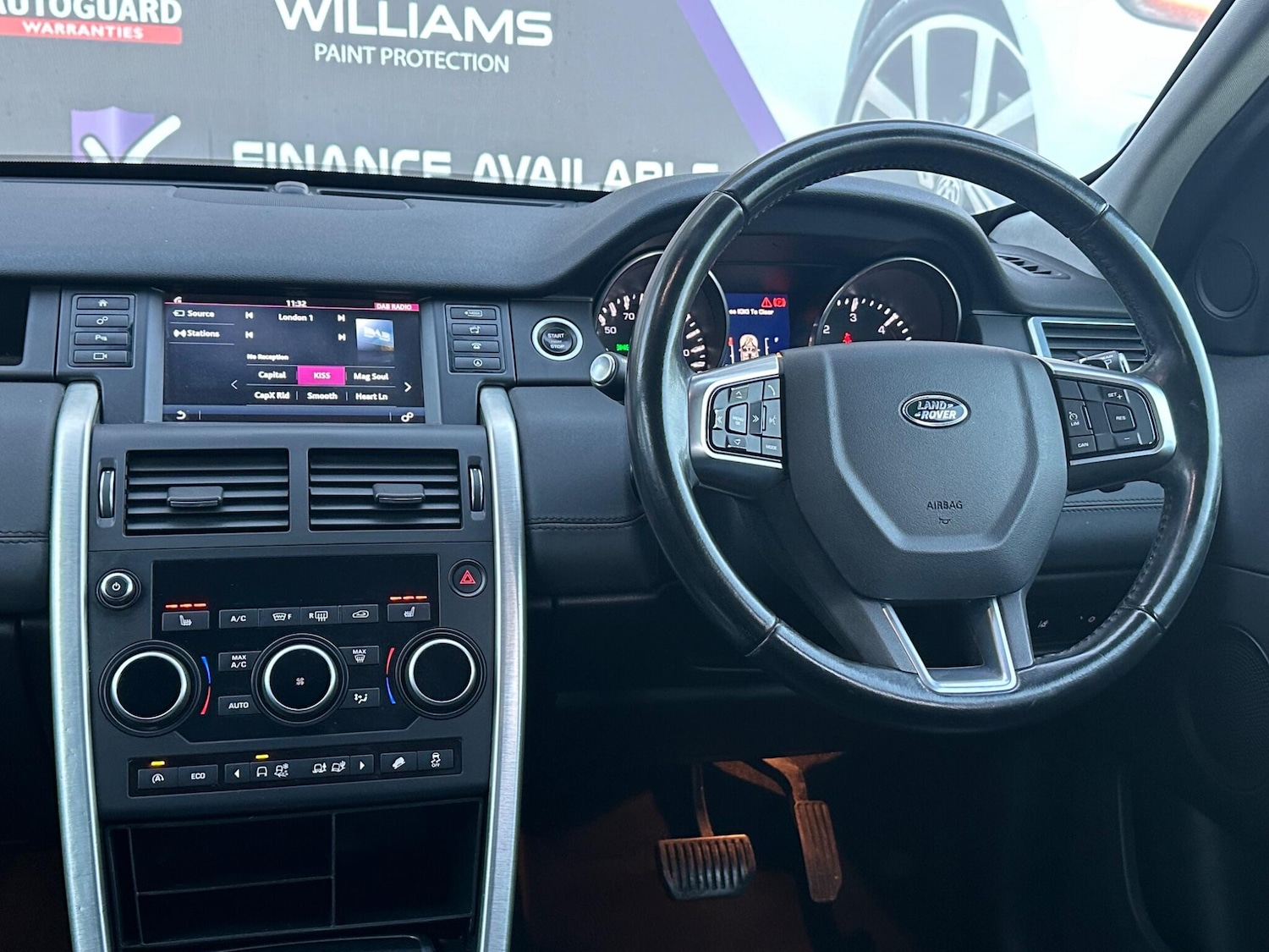 Used Land Rover Discovery Sport 2016 for sale - 76199715: Photo 42