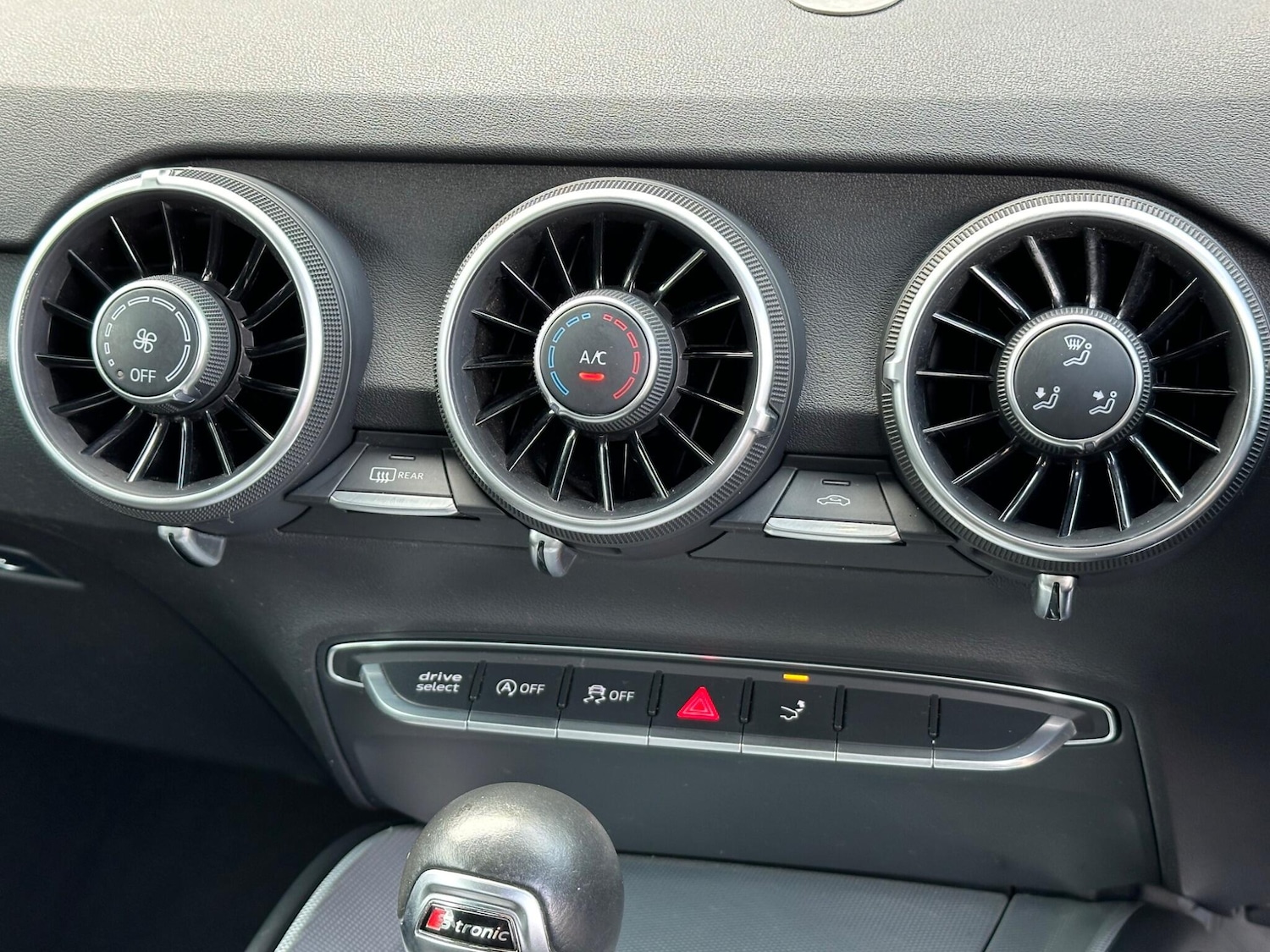 Used Audi TT 2019 for sale - 77958397: Photo 45