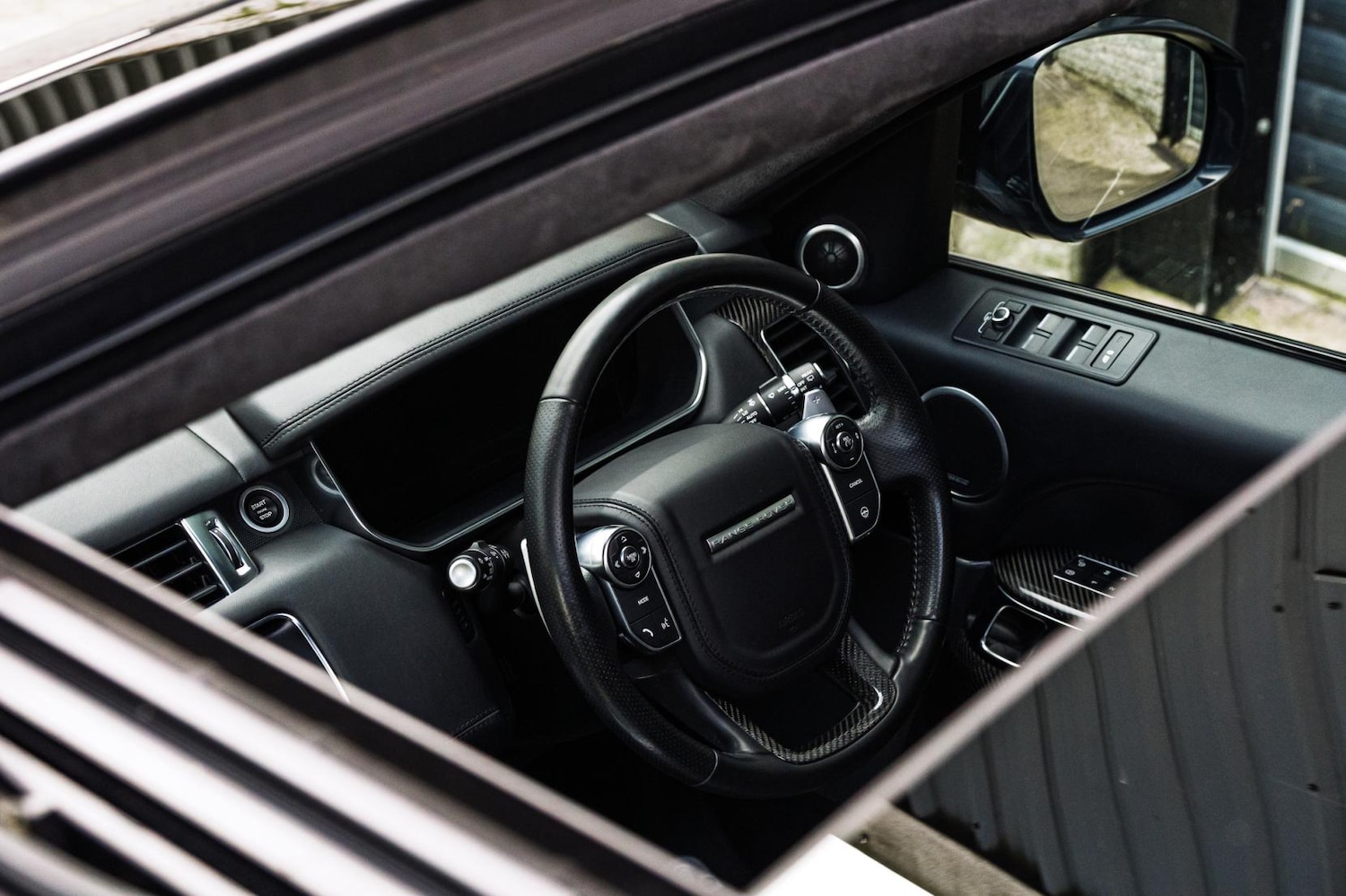 Used Land Rover Range Rover Sport 2017 for sale - 77640946: Photo 31