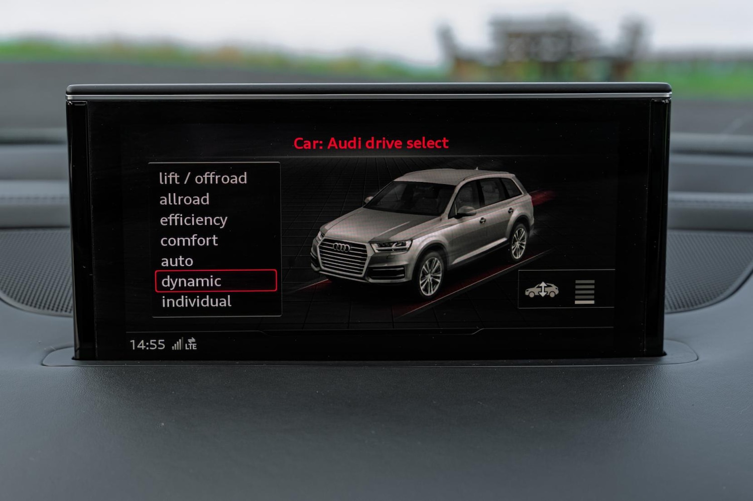 Used Audi Q7 2018 for sale - 77423808: Photo 52