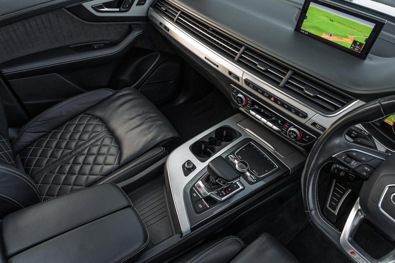 Used Audi Q7 2018 for sale - 77423808: Photo 65