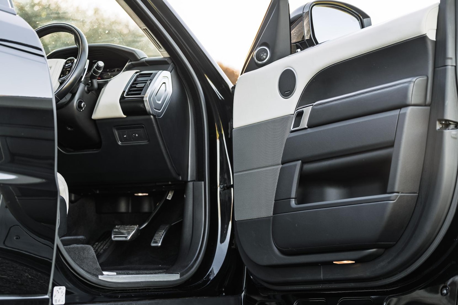 Used Land Rover Range Rover Sport 2018 for sale - 76714094: Photo 33