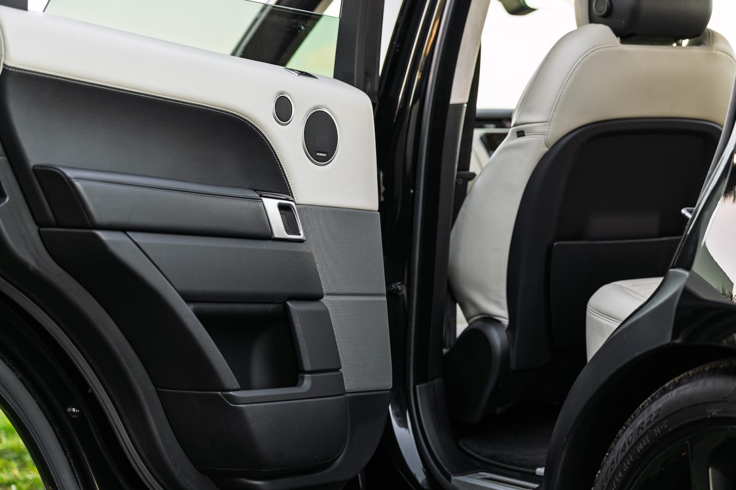 Used Land Rover Range Rover Sport 2018 for sale - 76714094: Photo 35