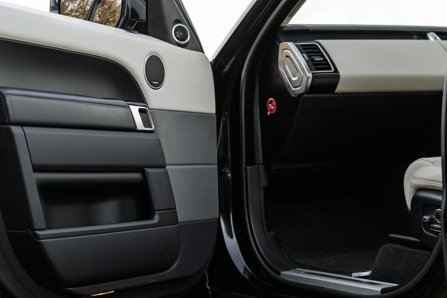 Used Land Rover Range Rover Sport 2018 for sale - 76714094: Photo 36