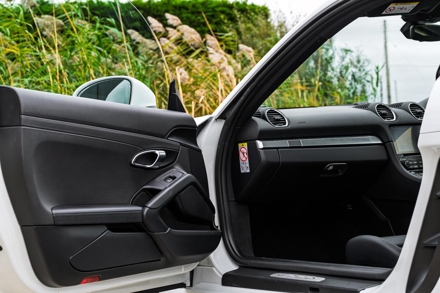 Used Porsche 718 Cayman 2018 for sale - 76428645: Photo 37