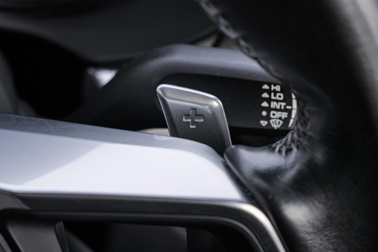 Used Porsche 718 Cayman 2018 for sale - 76428645: Photo 45