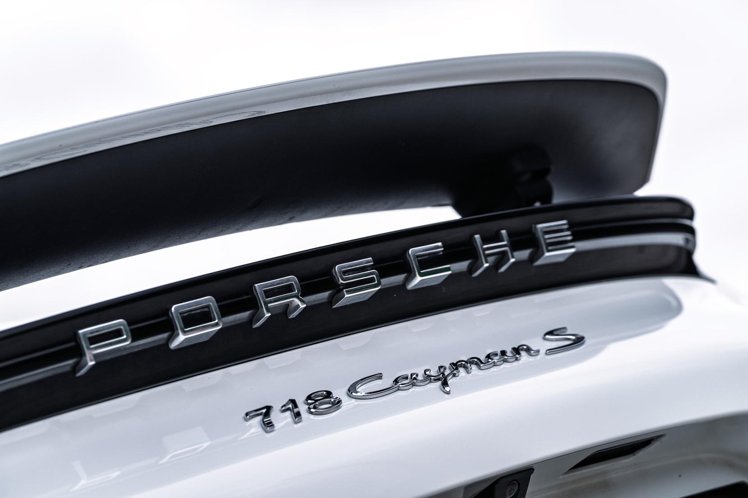 Used Porsche 718 Cayman 2018 for sale - 76428645: Photo 6