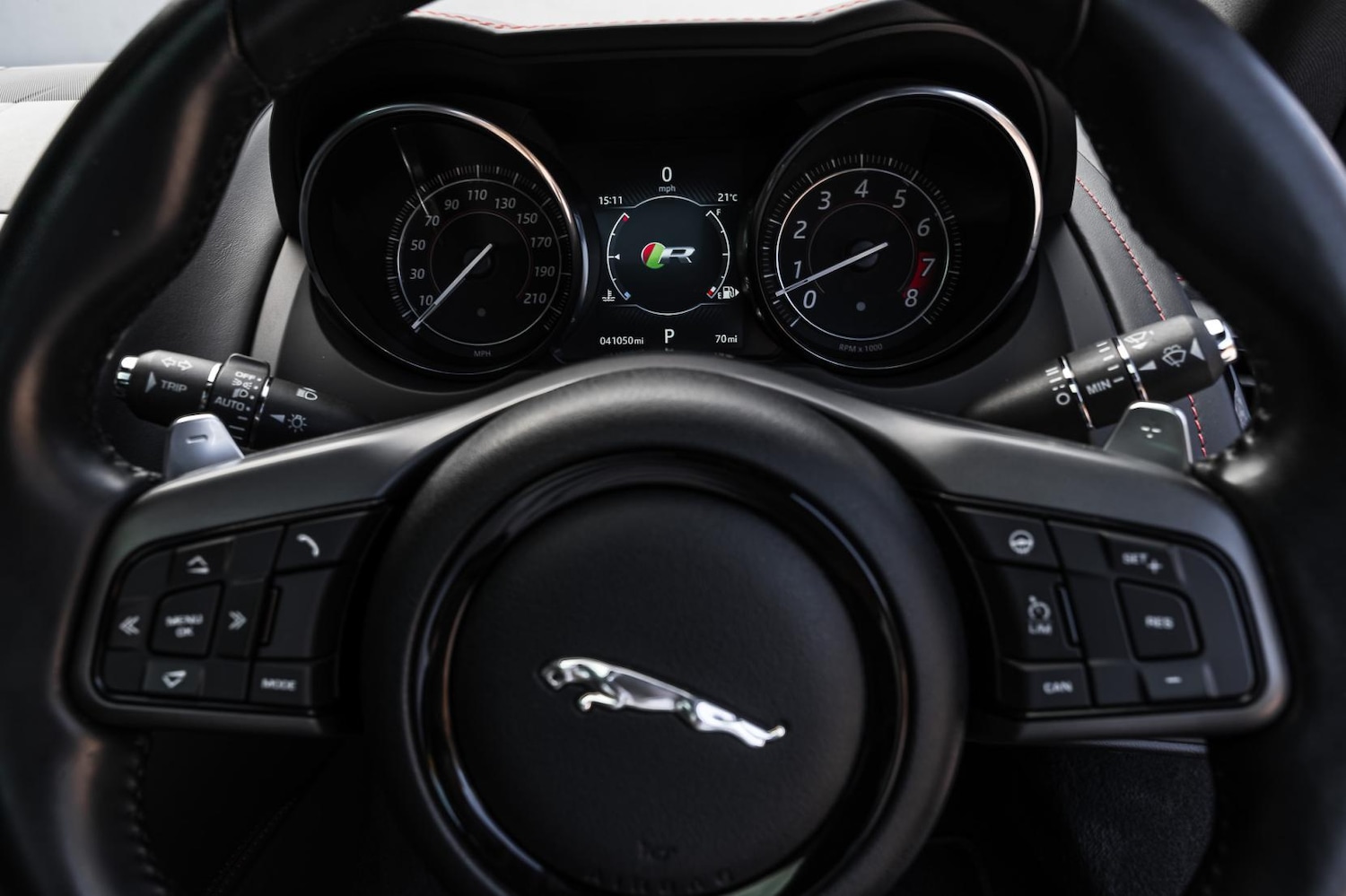 Used Jaguar F-Type 2016 for sale - 76131389: Photo 41