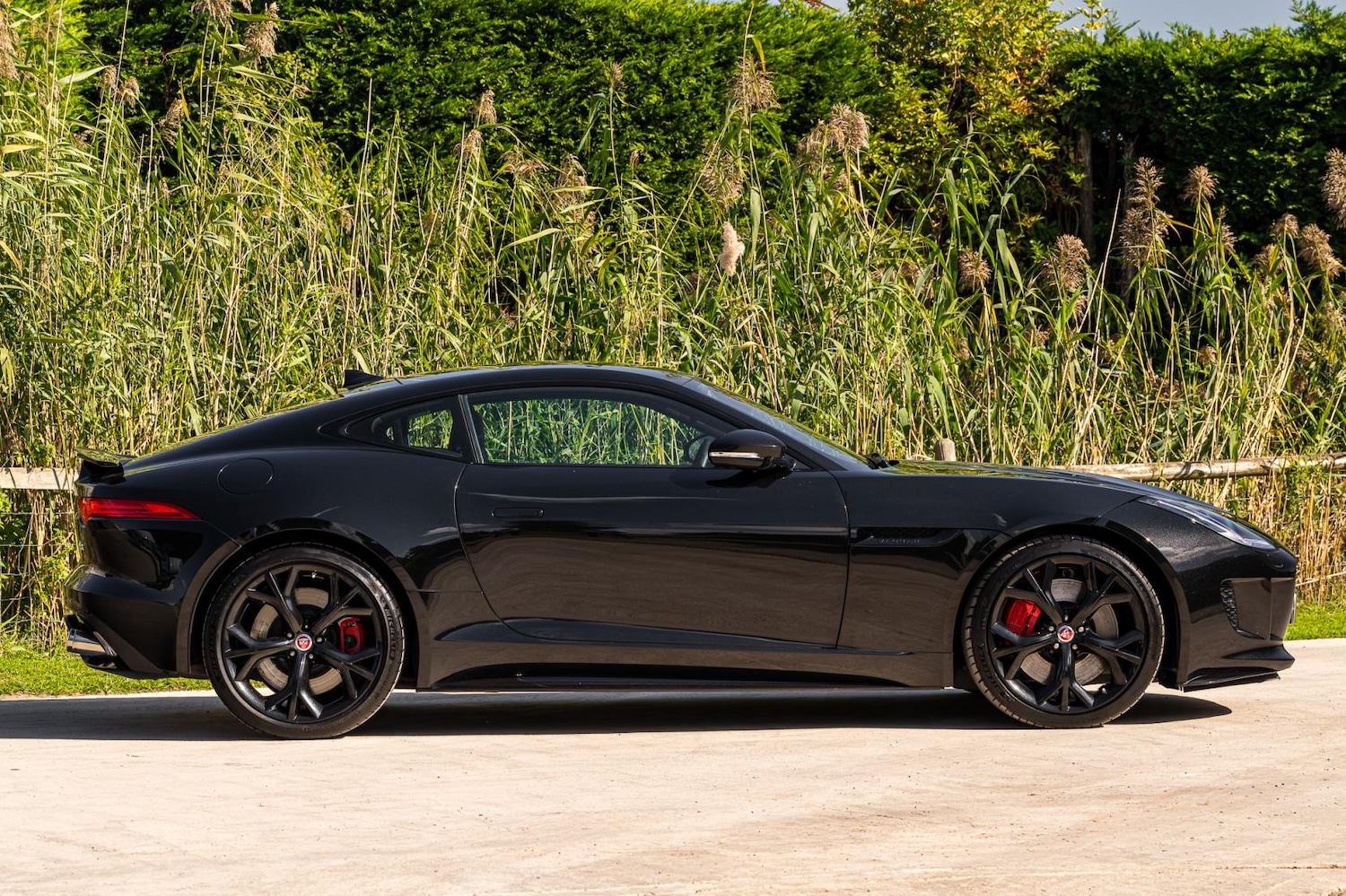 Used Jaguar F-Type 2016 for sale - 76131389: Photo 7