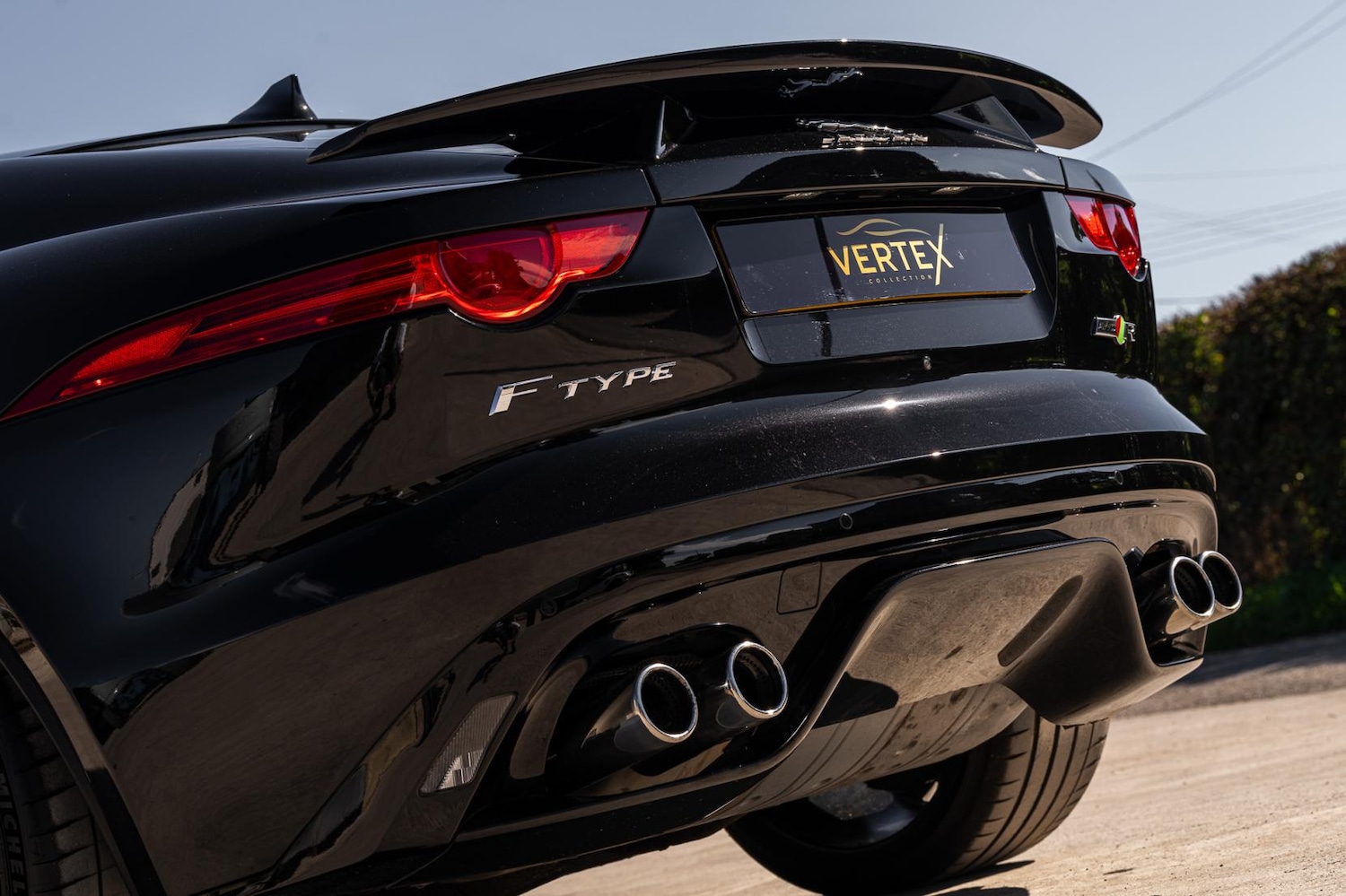 Used Jaguar F-Type 2016 for sale - 76131389: Photo 8
