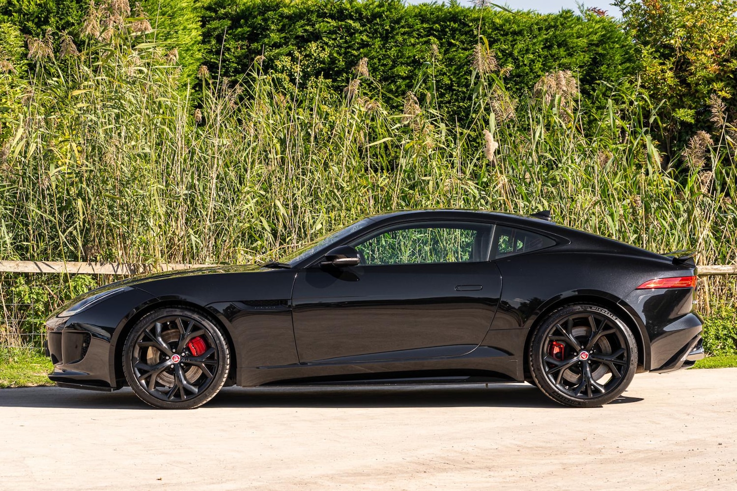 Used Jaguar F-Type 2016 for sale - 76131389: Photo 9