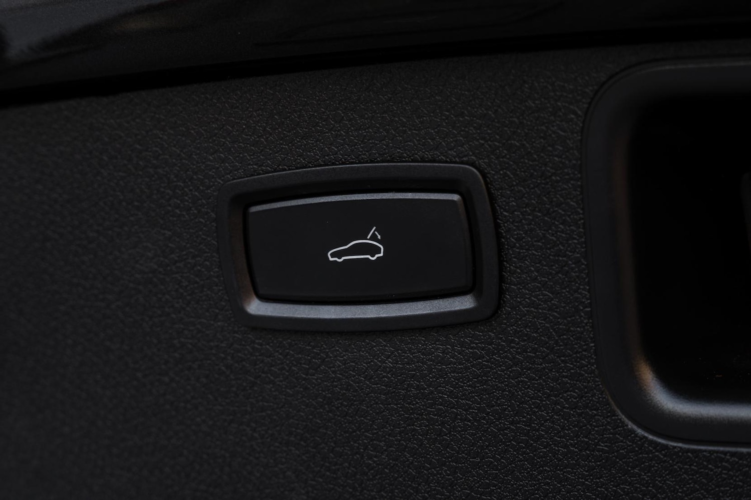 Vehicle 84