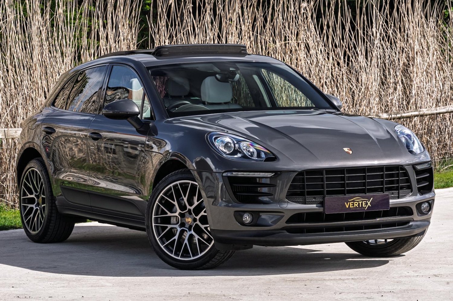 Used Porsche Macan 2017 for sale - 78067646: Photo 3
