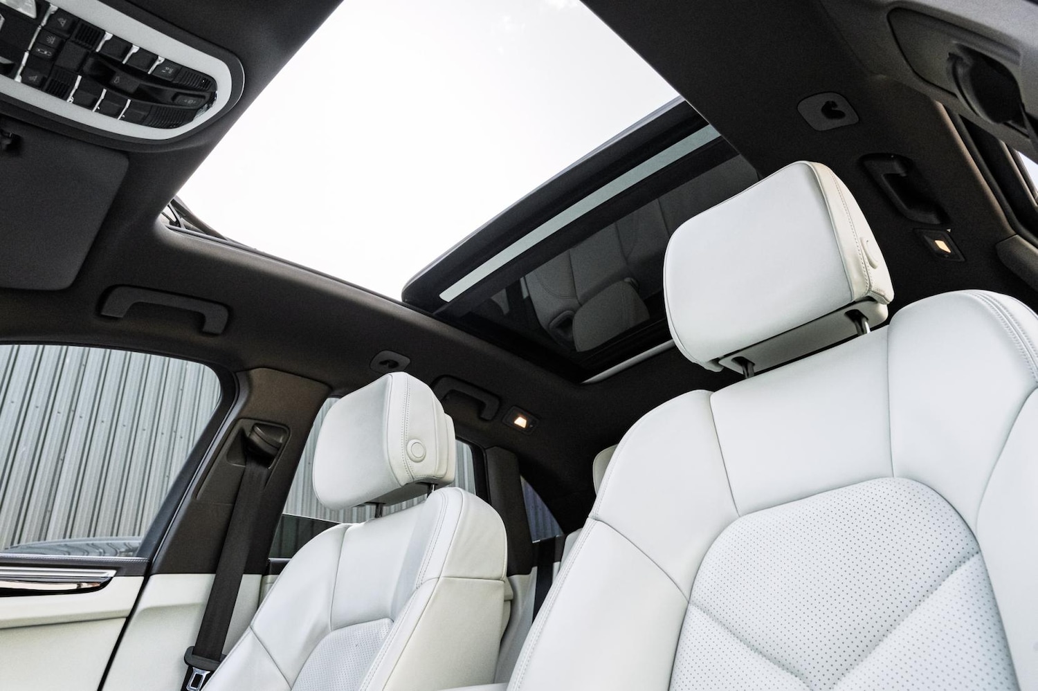 Used Porsche Macan 2017 for sale - 78067646: Photo 60