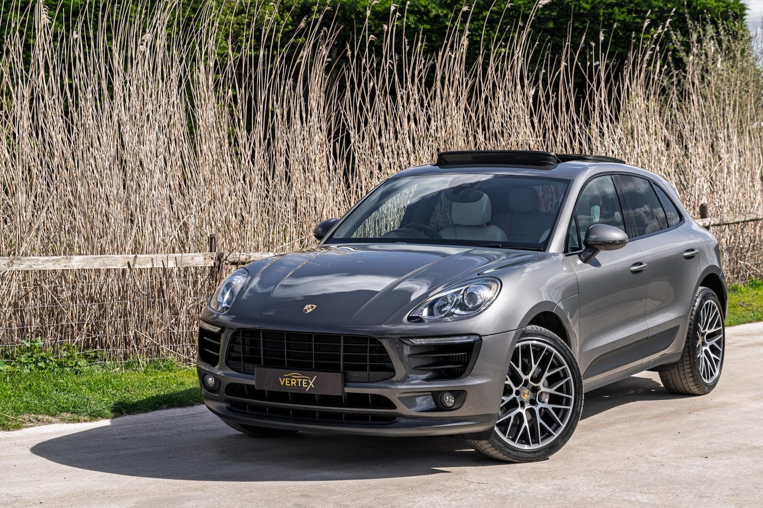 Used Porsche Macan 2017 for sale - 78067646: Photo 70