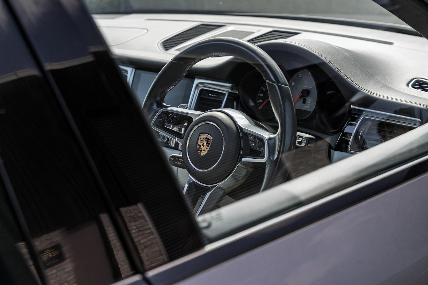 Used Porsche Macan 2017 for sale - 78067646: Photo 76