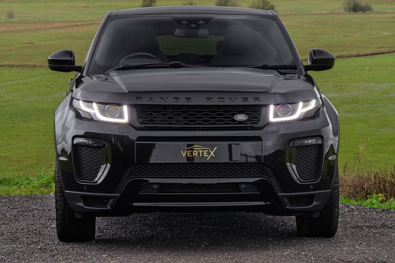 Used Land Rover Range Rover Evoque 2018 for sale - 77201697: Photo 2