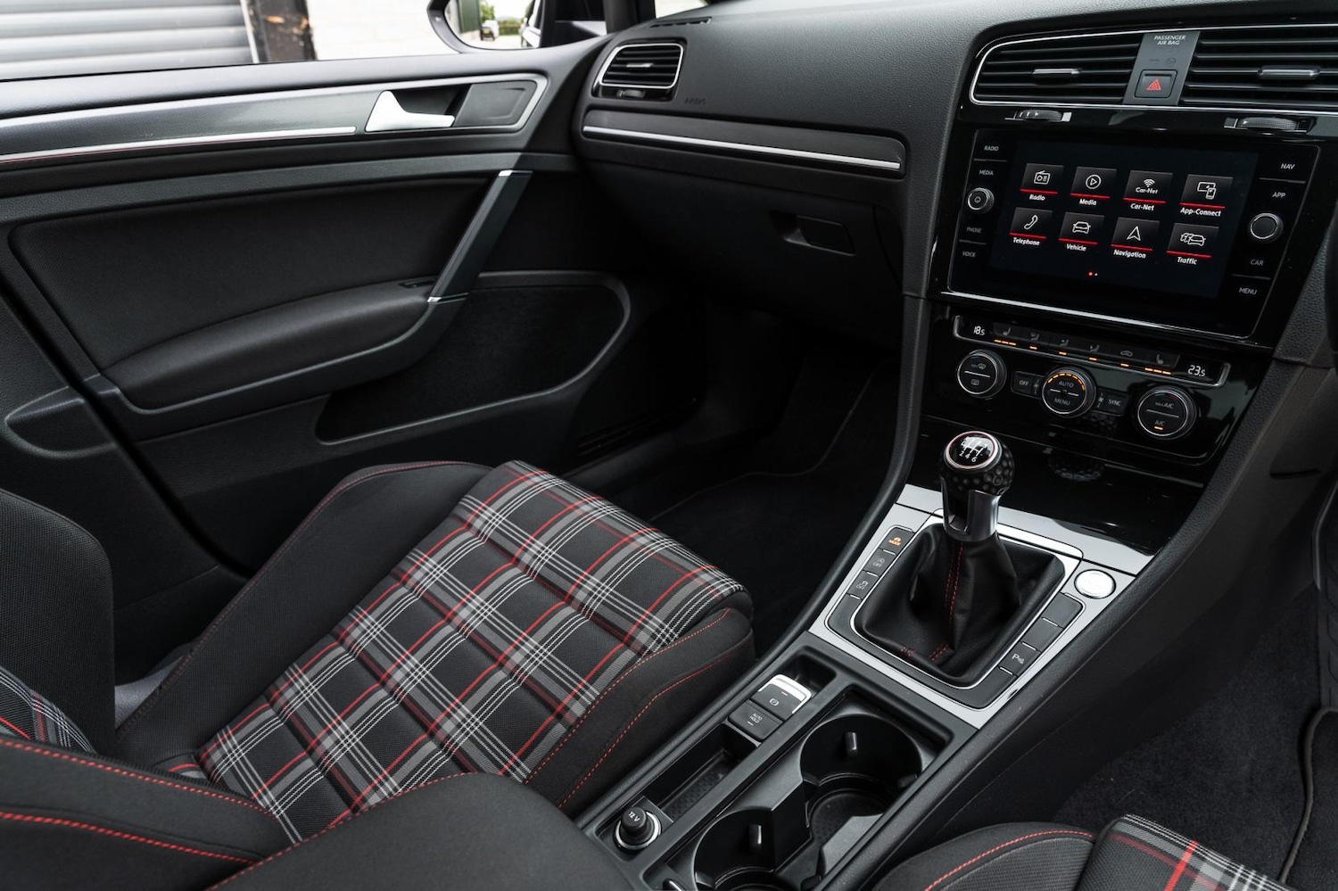 Used Volkswagen Golf 2019 for sale - 76279219: Photo 59