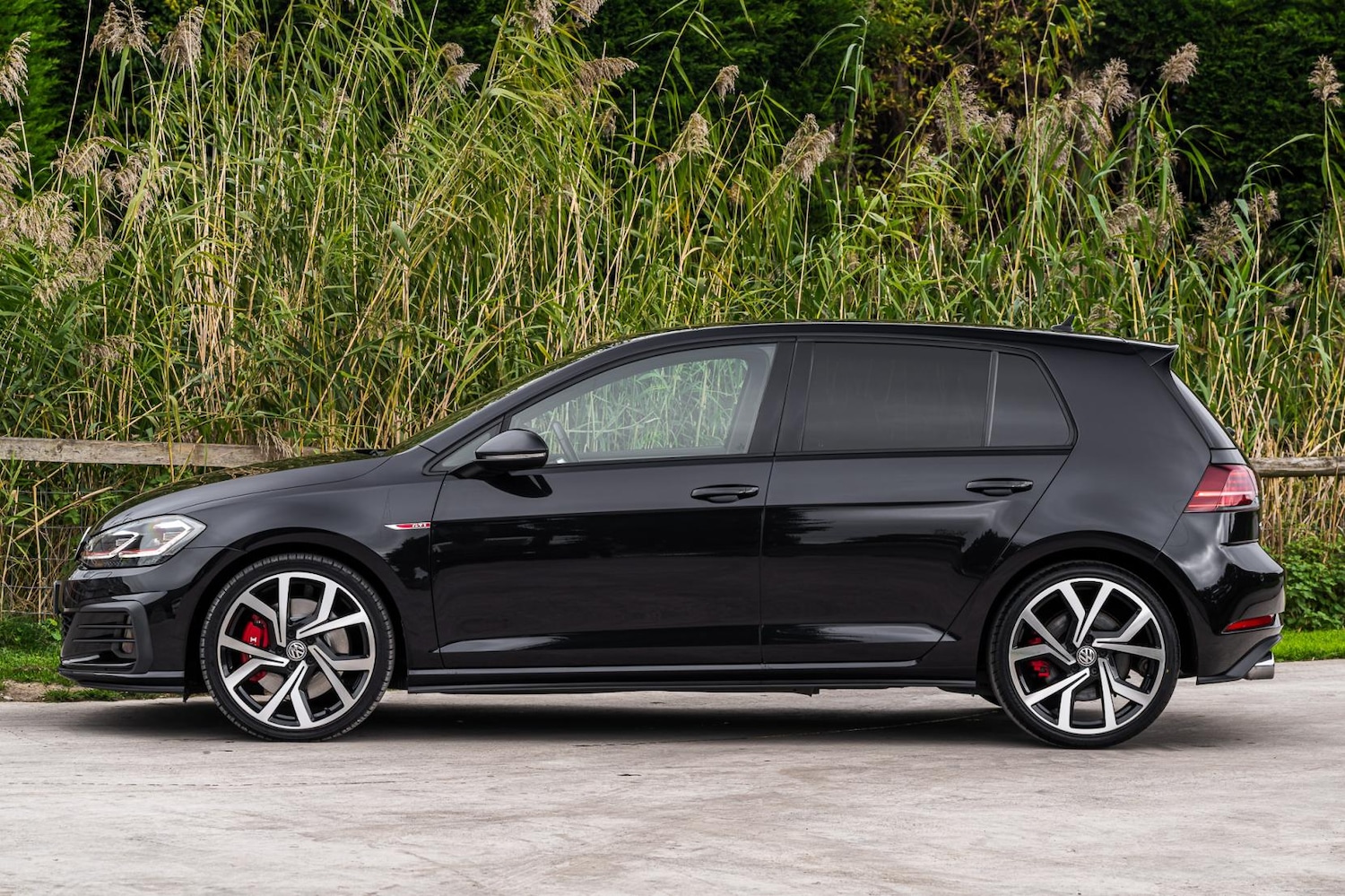 Used Volkswagen Golf 2019 for sale - 76279219: Photo 6