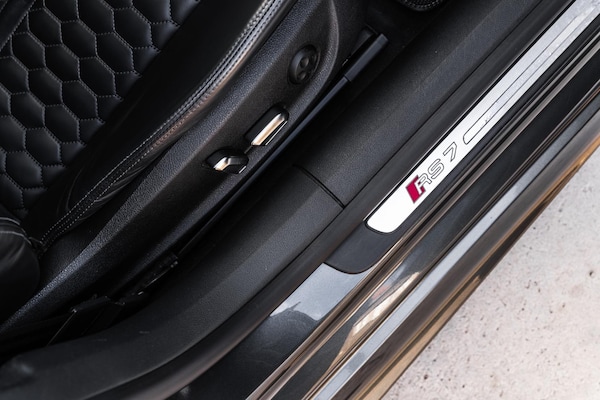 Used Audi RS7 2014 for sale - 76222964: Photo 46