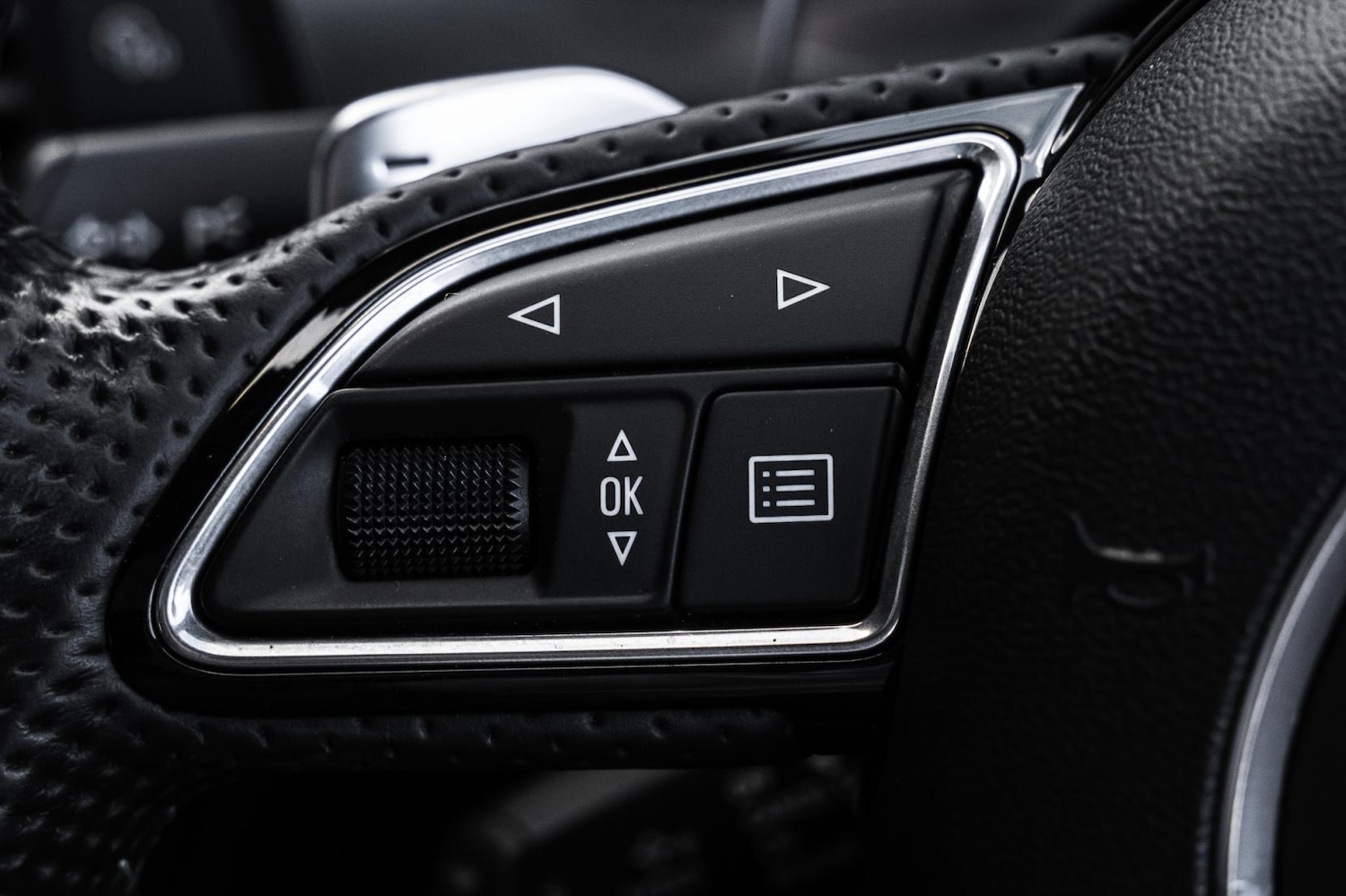 Used Audi RS7 2014 for sale - 76222964: Photo 67