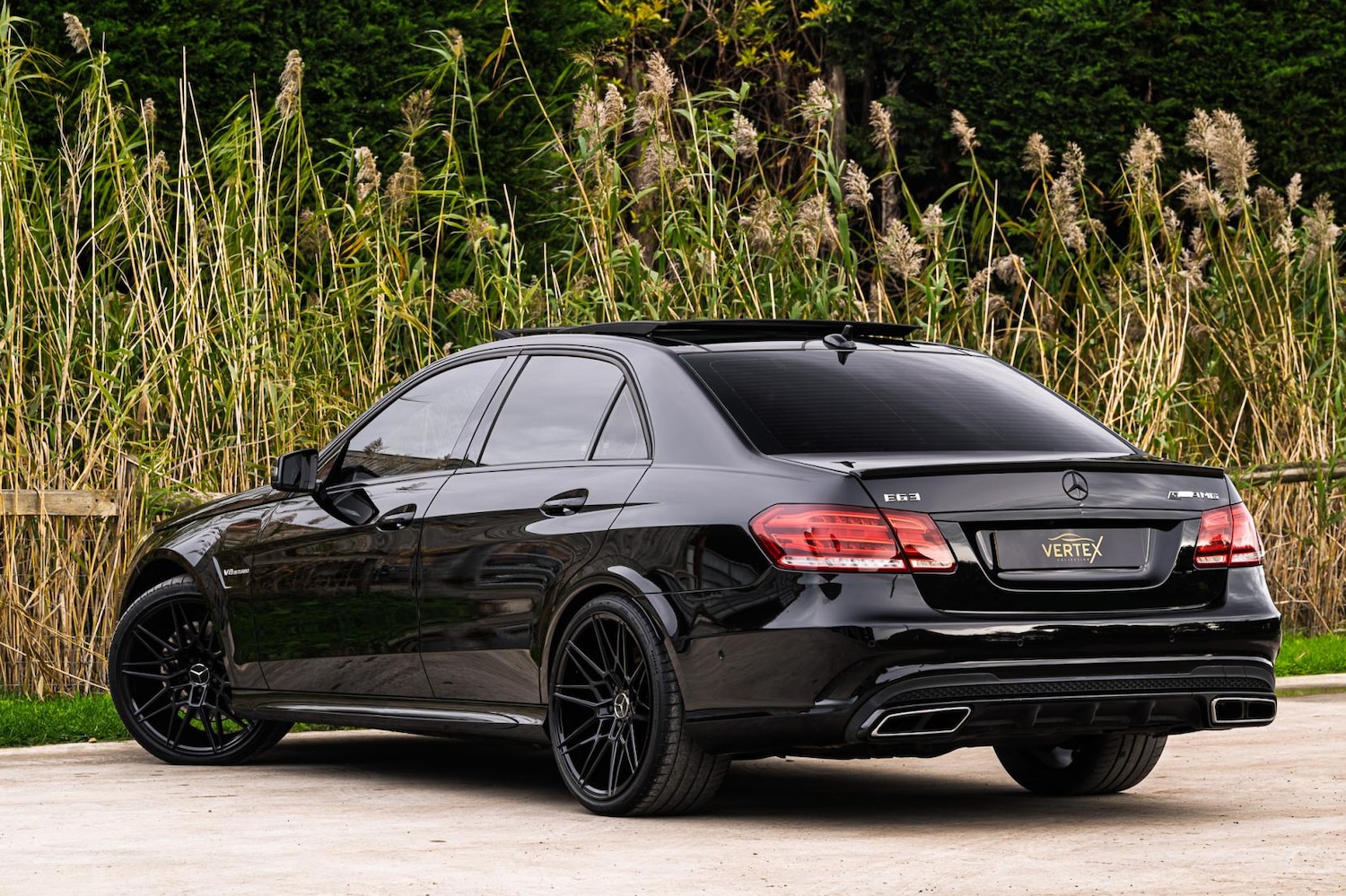 Used Mercedes-Benz E Class 2014 for sale - 77406503: Photo 3