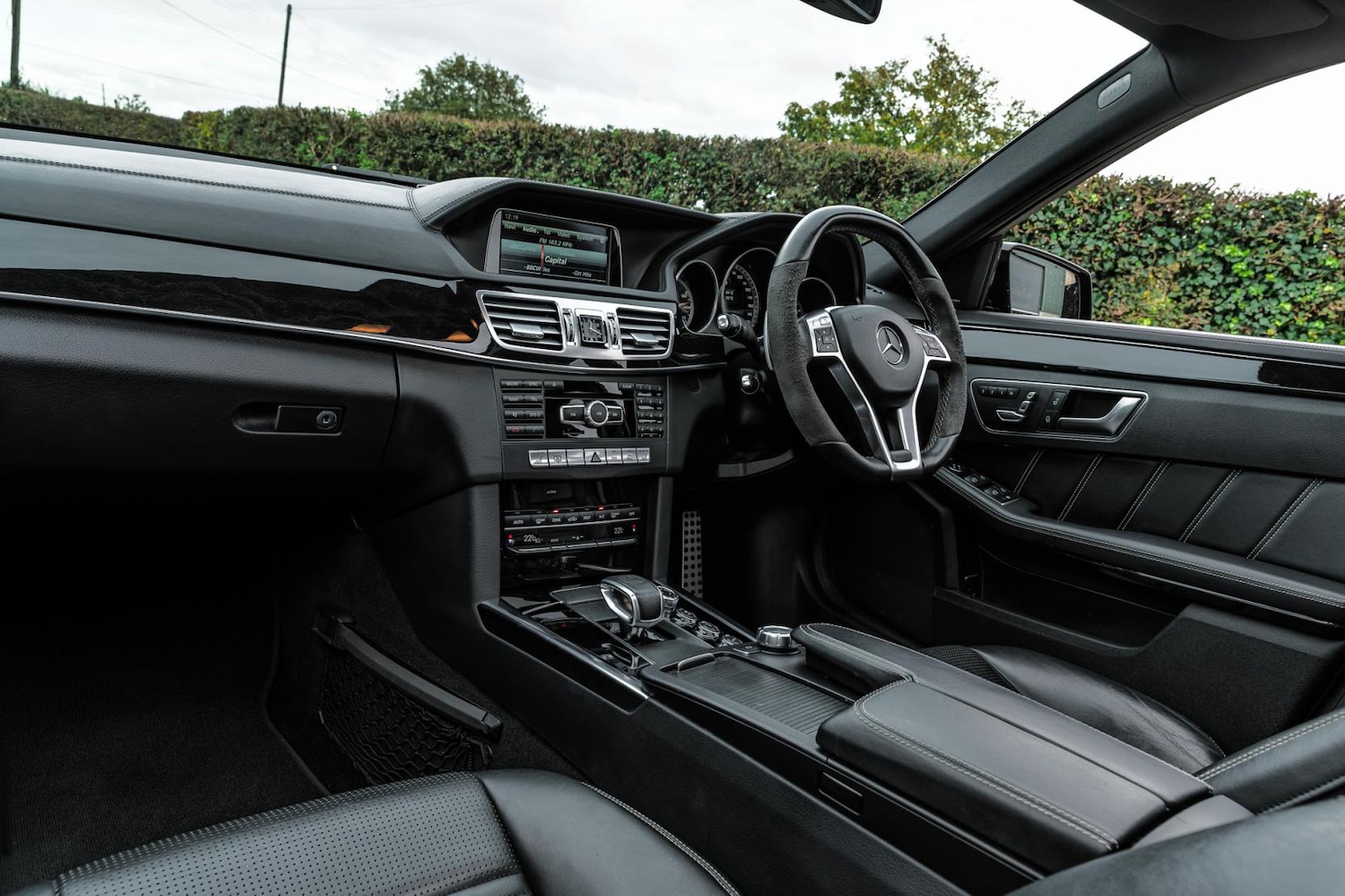 Used Mercedes-Benz E Class 2014 for sale - 77406503: Photo 52