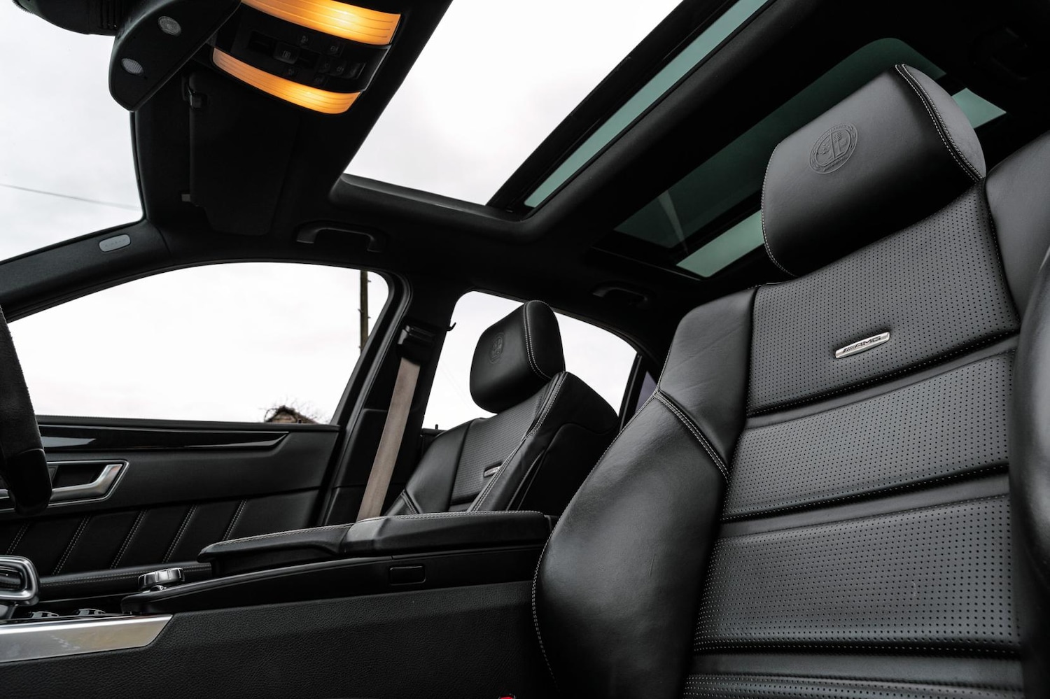 Used Mercedes-Benz E Class 2014 for sale - 77406503: Photo 53