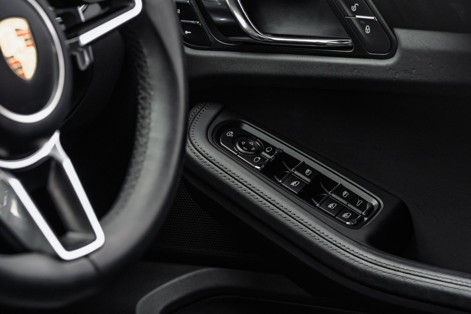 Used Porsche Macan 2015 for sale - 78099760: Photo 33