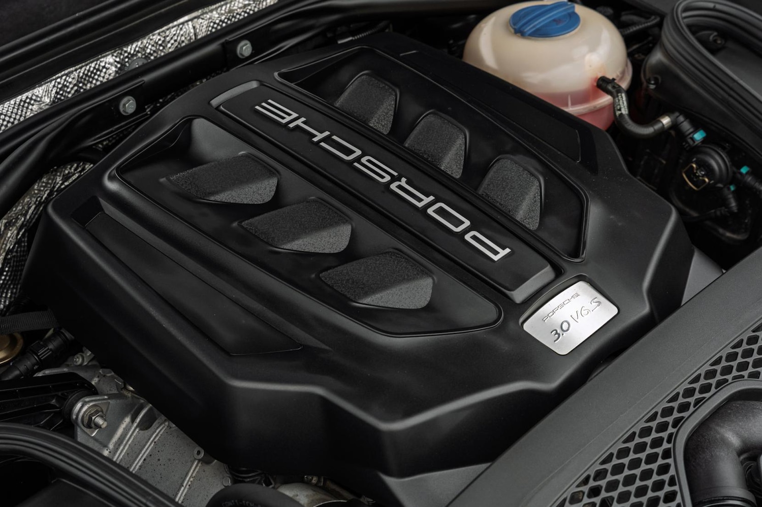 Used Porsche Macan 2015 for sale - 78099760: Photo 35