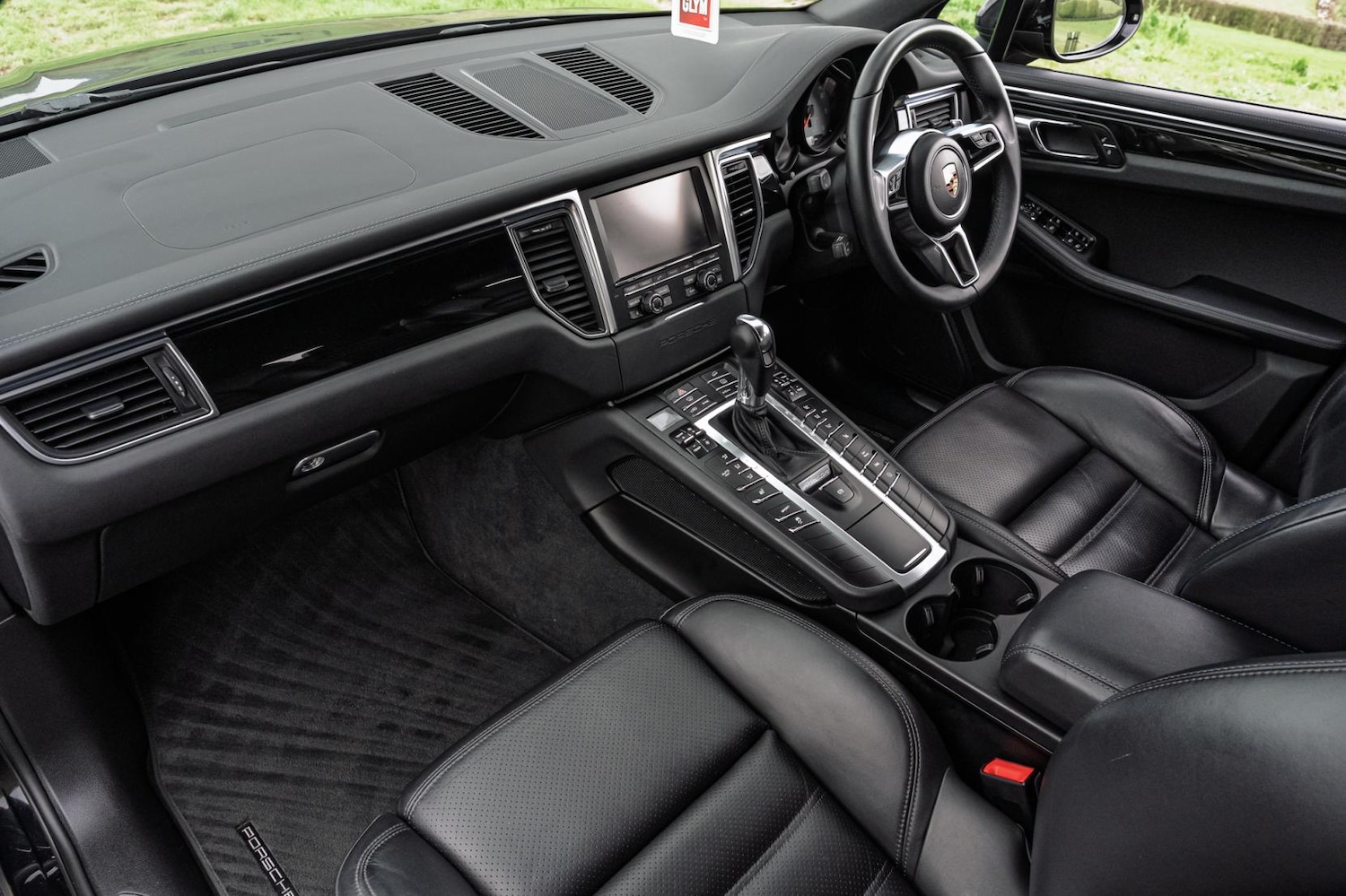 Used Porsche Macan 2015 for sale - 78099760: Photo 39