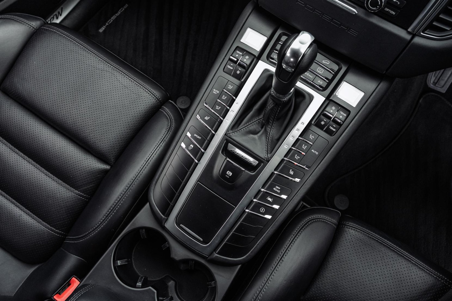 Used Porsche Macan 2015 for sale - 78099760: Photo 49